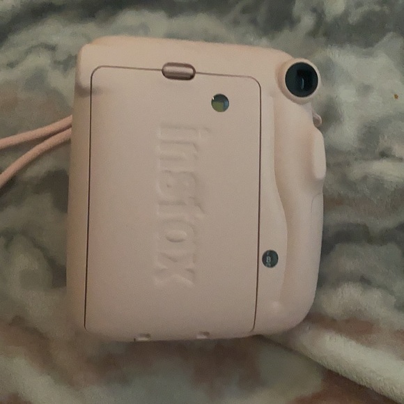 Polaroid - Picture 2 of 3